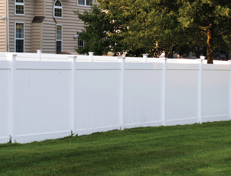 new backyard fence in monmouth county new jersey